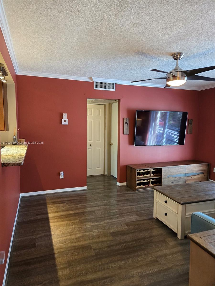 EMBARCADERO CONDO - Residential