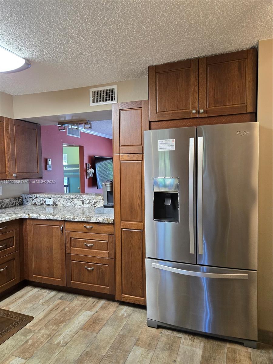 EMBARCADERO CONDO - Residential