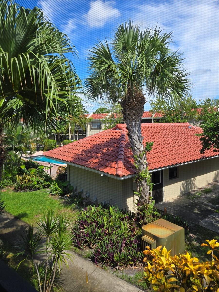 EMBARCADERO CONDO - Residential