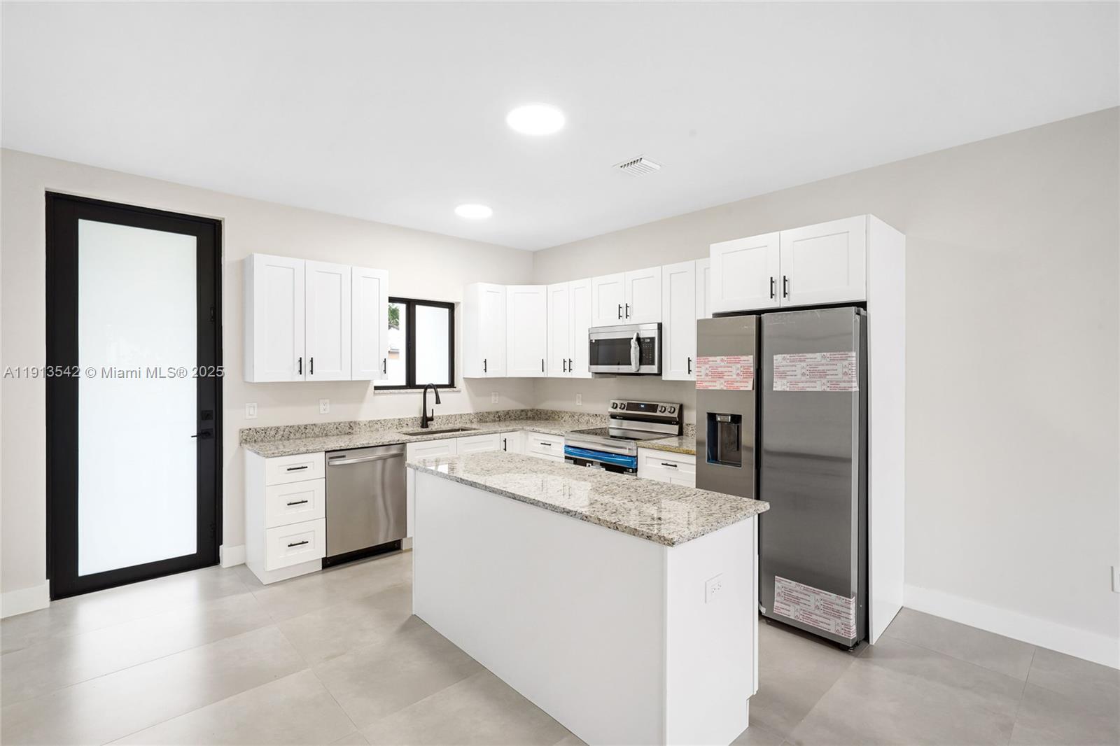 INGLESIDE PARK - Residential Lease