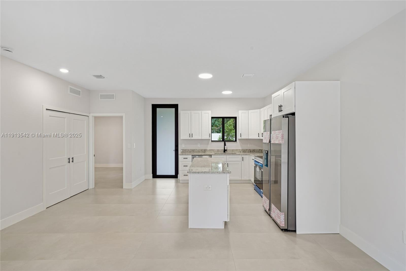 INGLESIDE PARK - Residential Lease