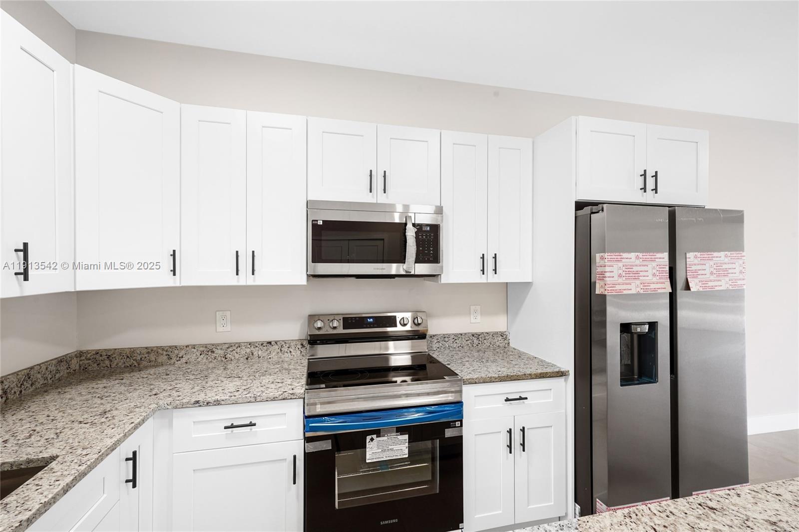 INGLESIDE PARK - Residential Lease