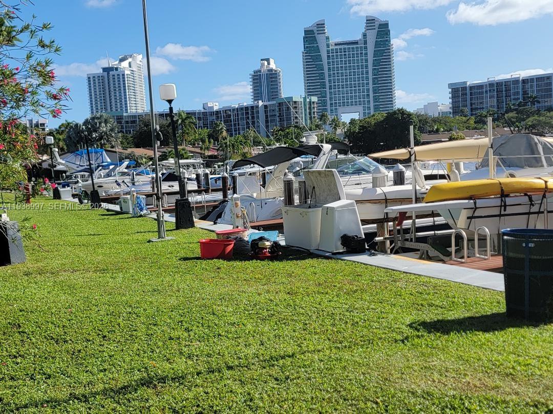 OLYMPUS CONDO PHASE - Residential