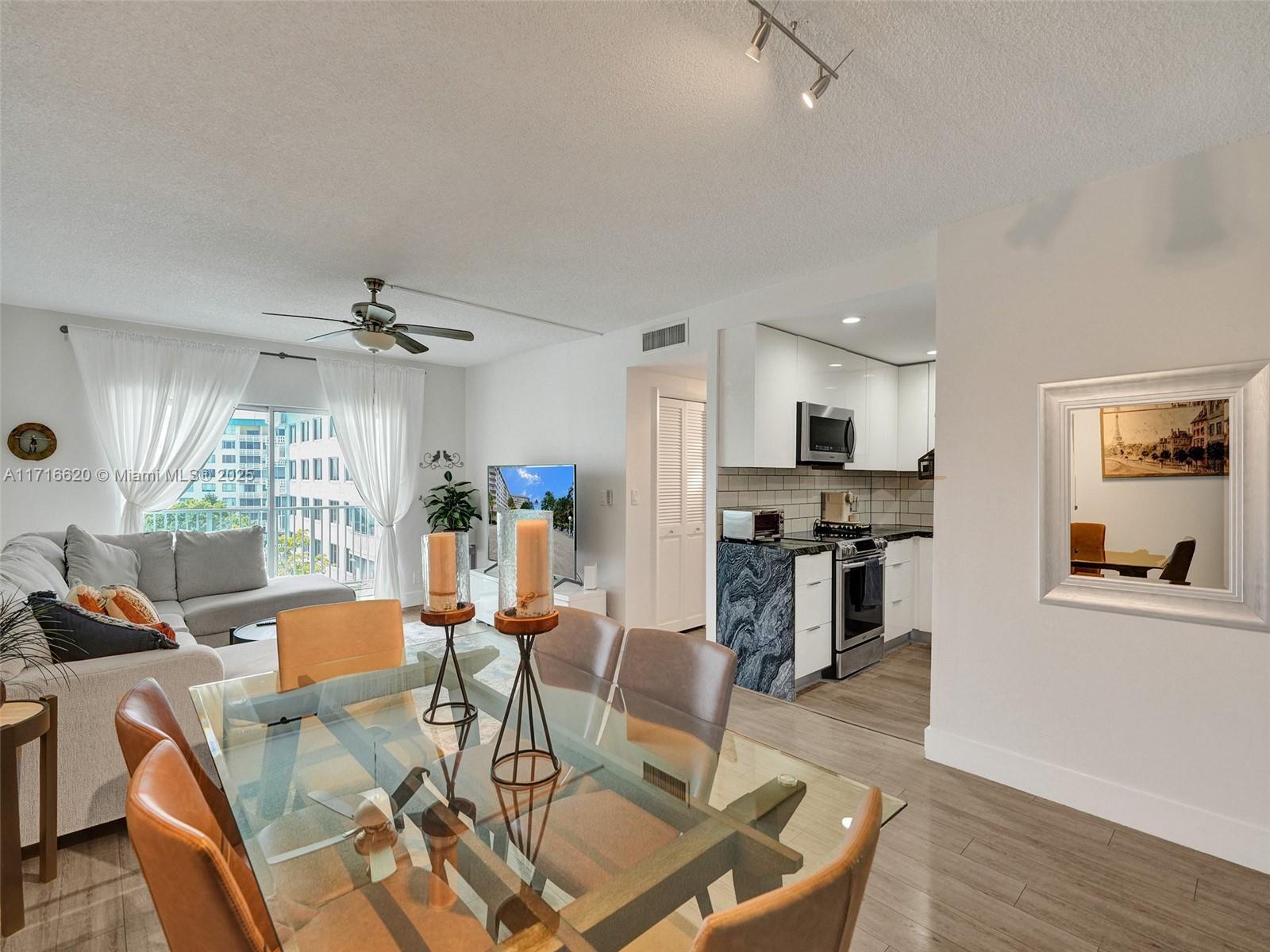 HILLCREST EAST NO 24 COND - Residential