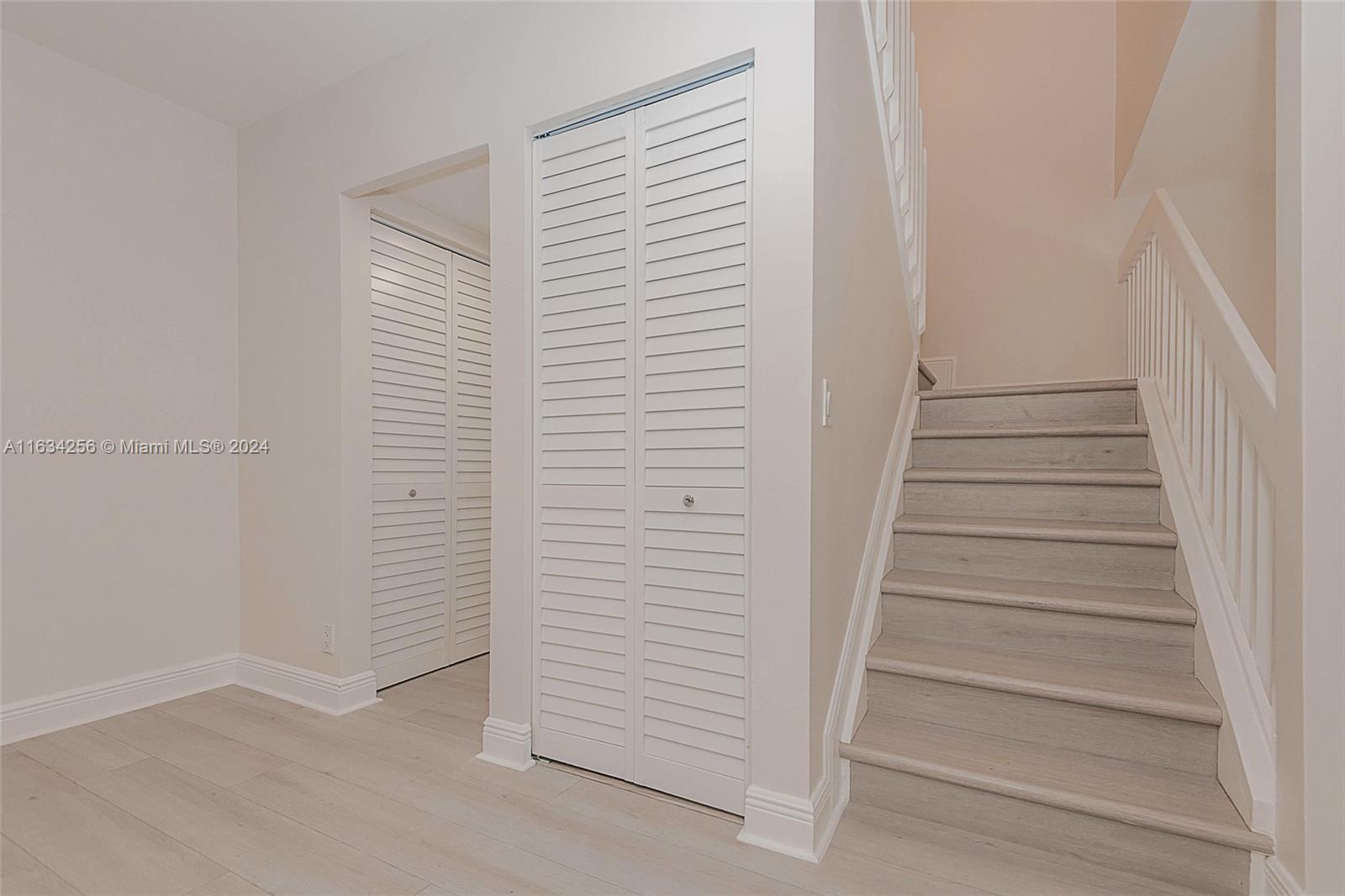 PARKSIDE - Residential