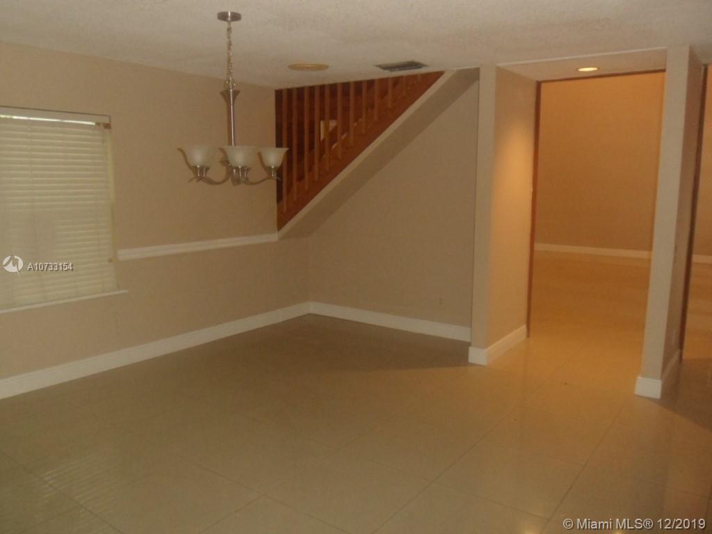 COUNTRY WALK SEC 3 - Residential