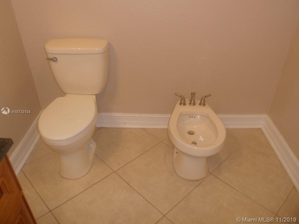 COUNTRY WALK SEC 3 - Residential