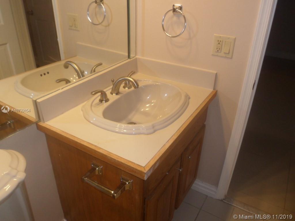 COUNTRY WALK SEC 3 - Residential