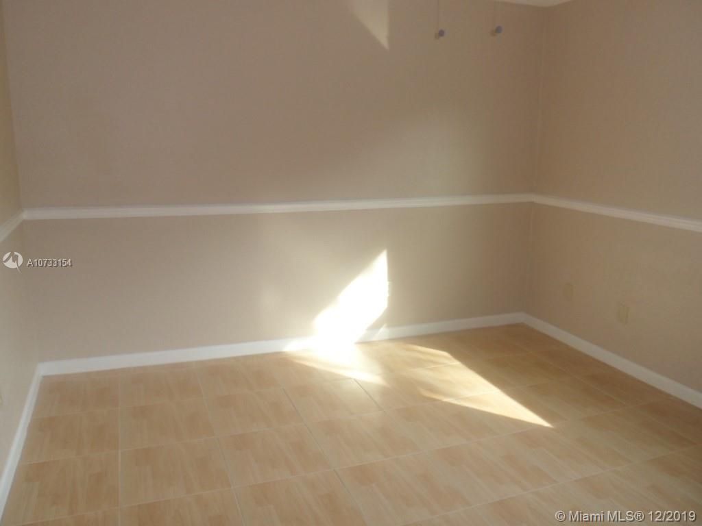 COUNTRY WALK SEC 3 - Residential