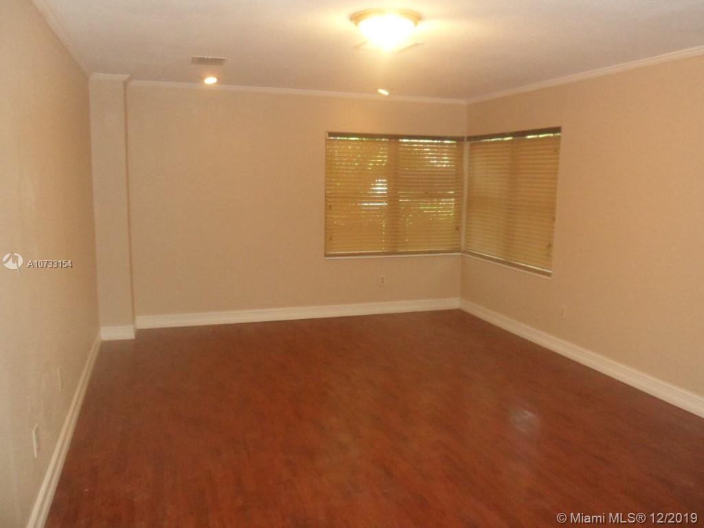 COUNTRY WALK SEC 3 - Residential