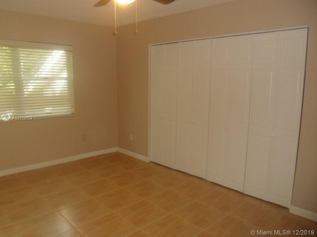 COUNTRY WALK SEC 3 - Residential