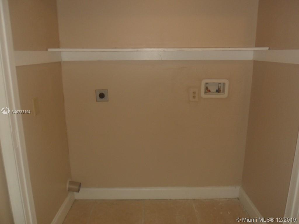 COUNTRY WALK SEC 3 - Residential