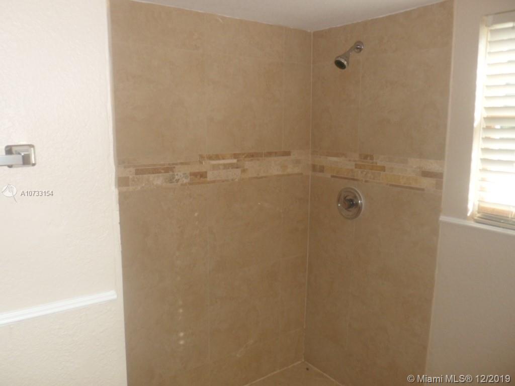 COUNTRY WALK SEC 3 - Residential