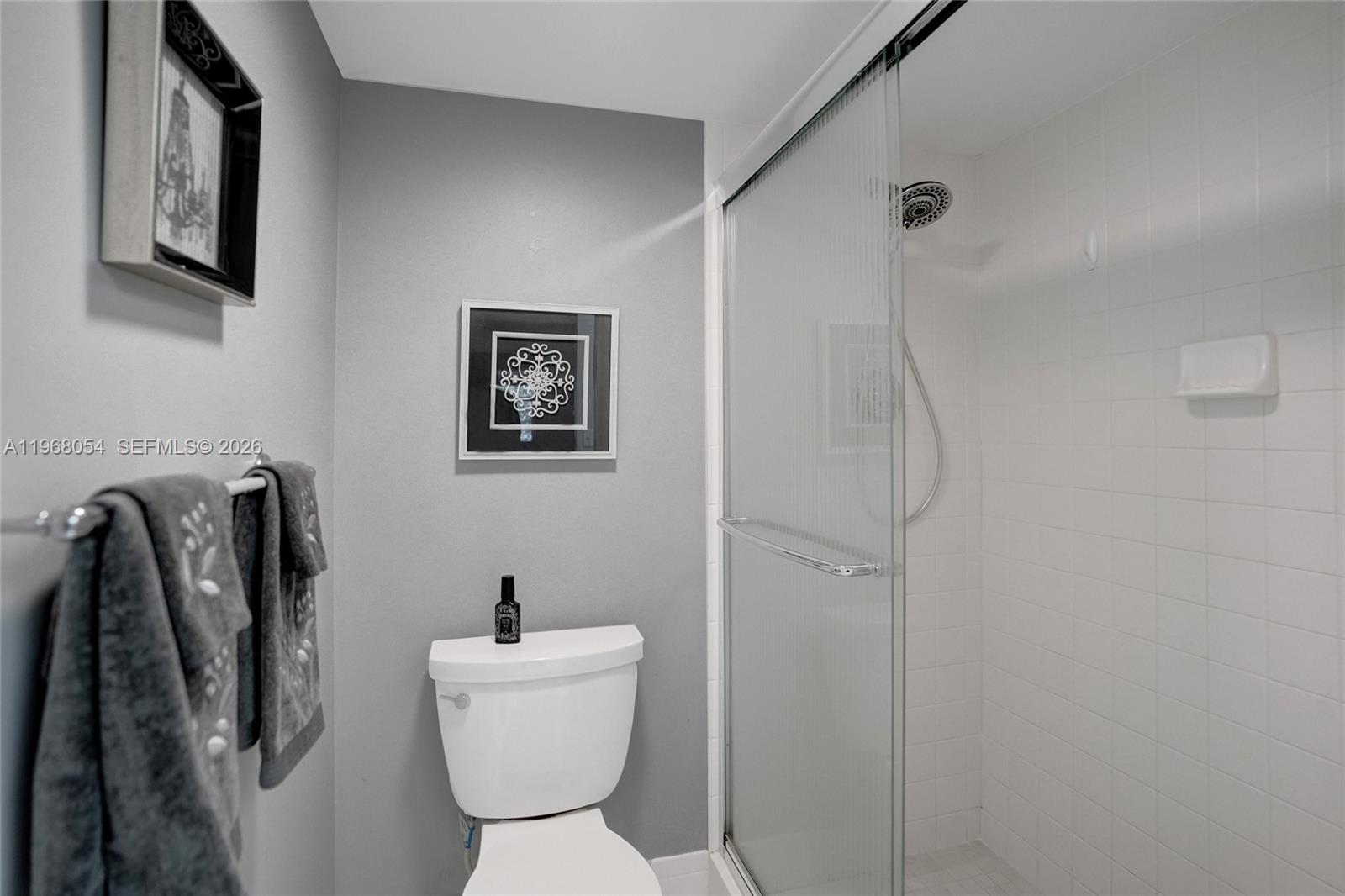 CAMBRIDGE AT CENTURY VILL - Residential