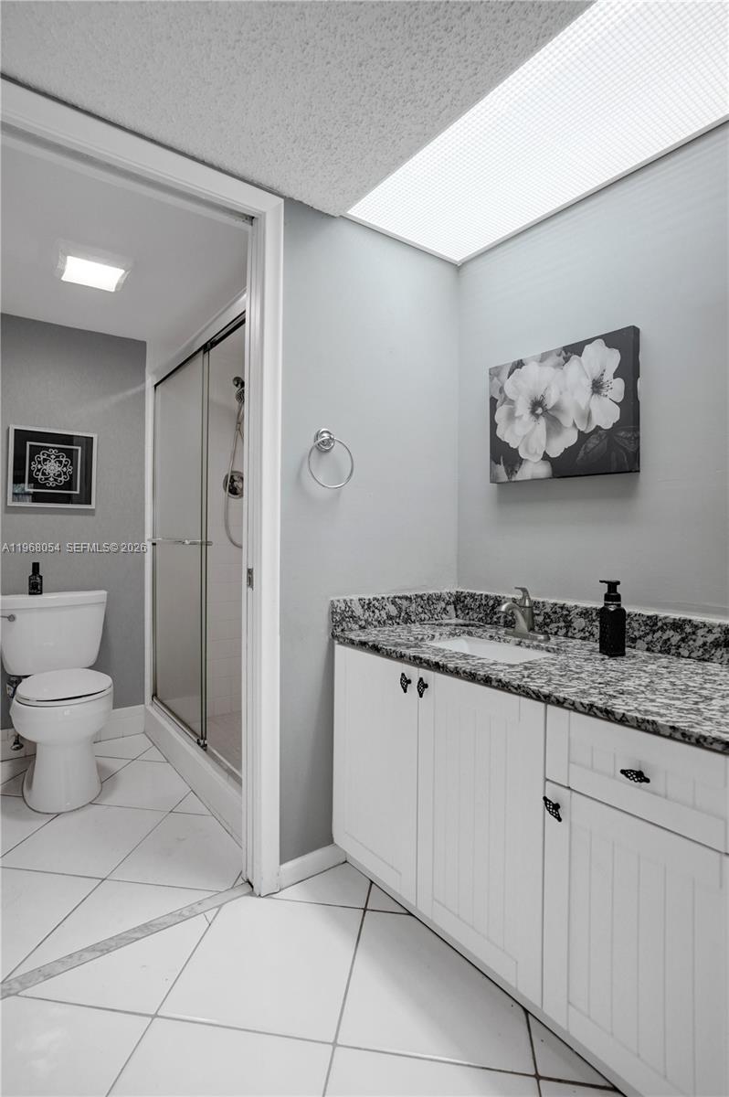 CAMBRIDGE AT CENTURY VILL - Residential