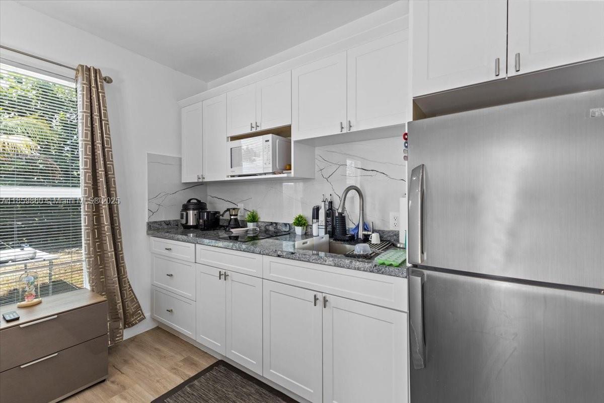 PALM SPRINGS SEC 4 - 5TH - Residential