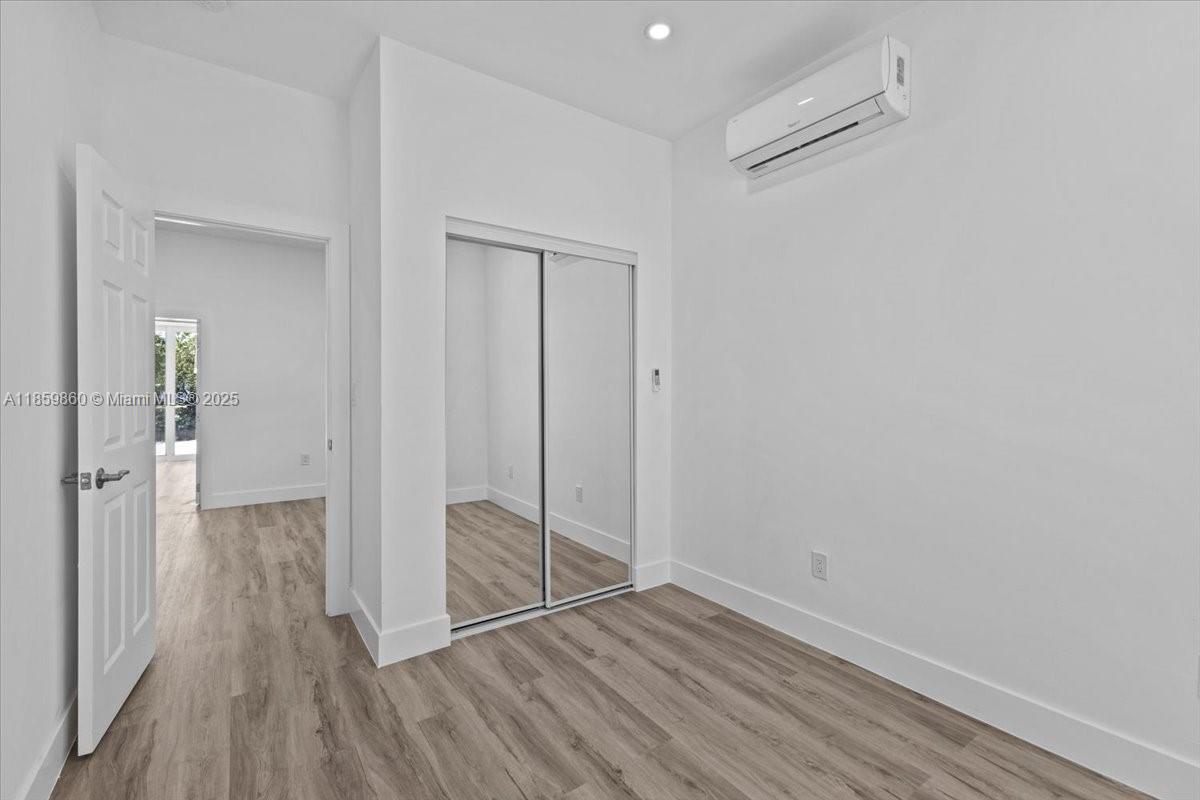 PALM SPRINGS SEC 4 - 5TH - Residential