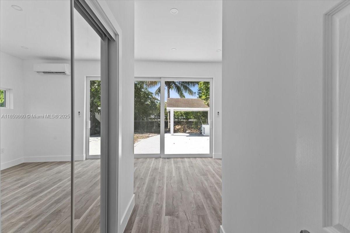 PALM SPRINGS SEC 4 - 5TH - Residential