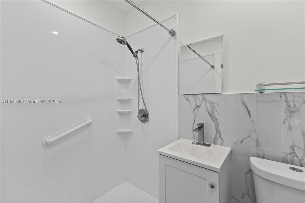PALM SPRINGS SEC 4 - 5TH - Residential