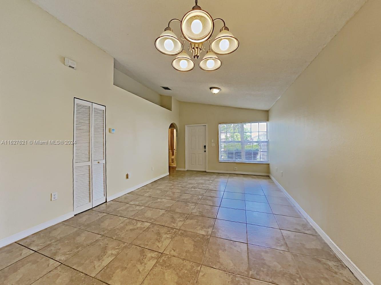 LAKES BY THE BAY SEC 11 - Residential Lease
