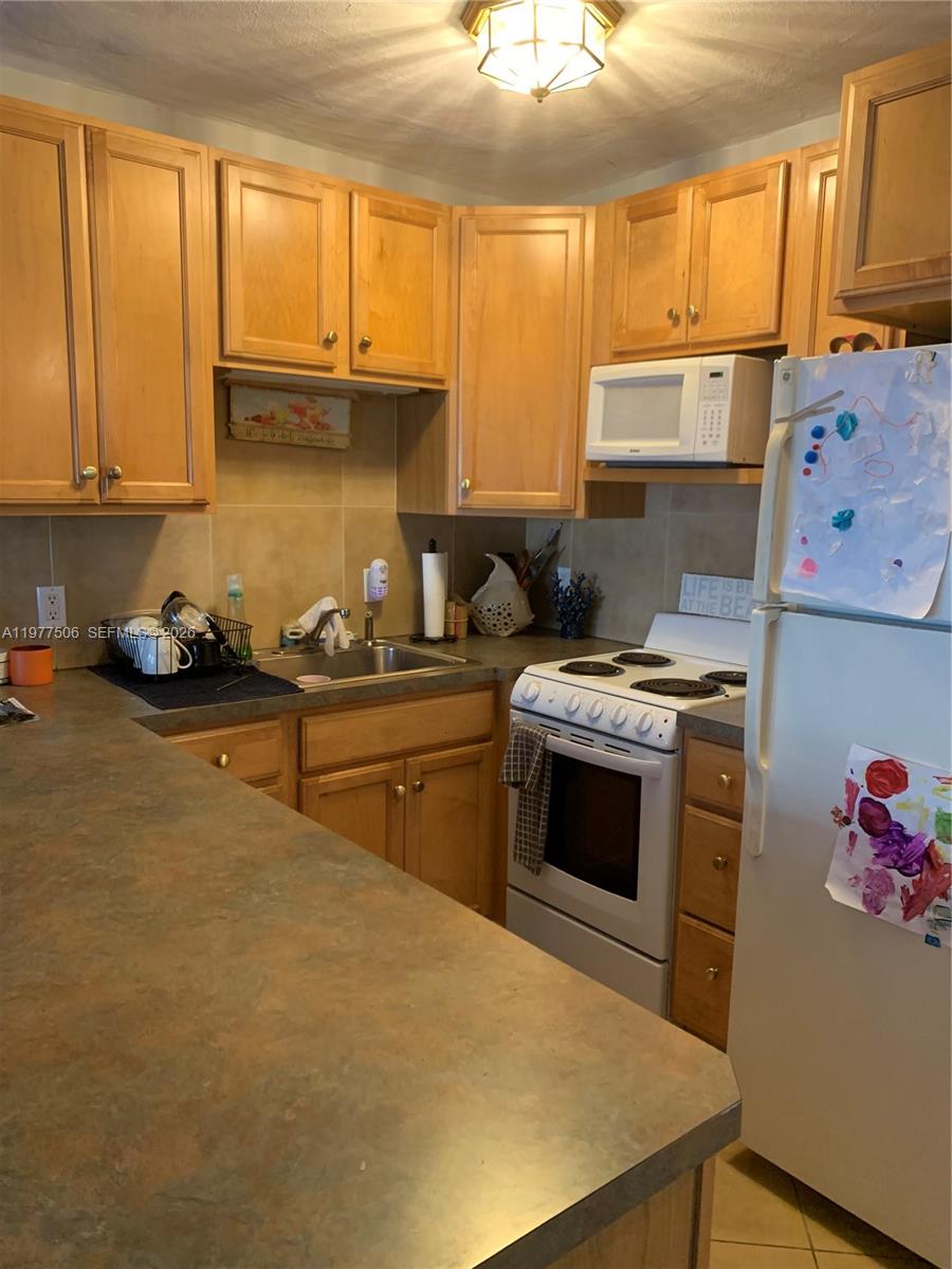 PRESIDENT CO-OP - Residential