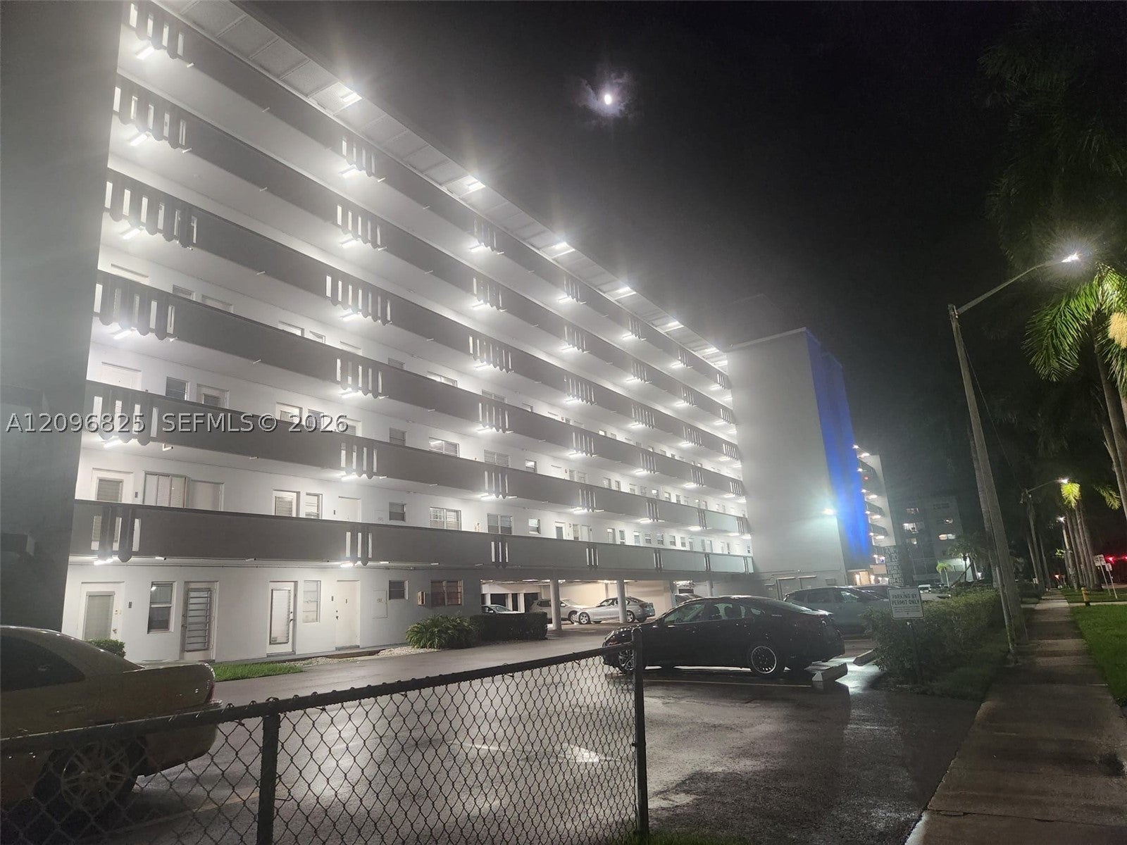 1000 NE 14th Ave 101