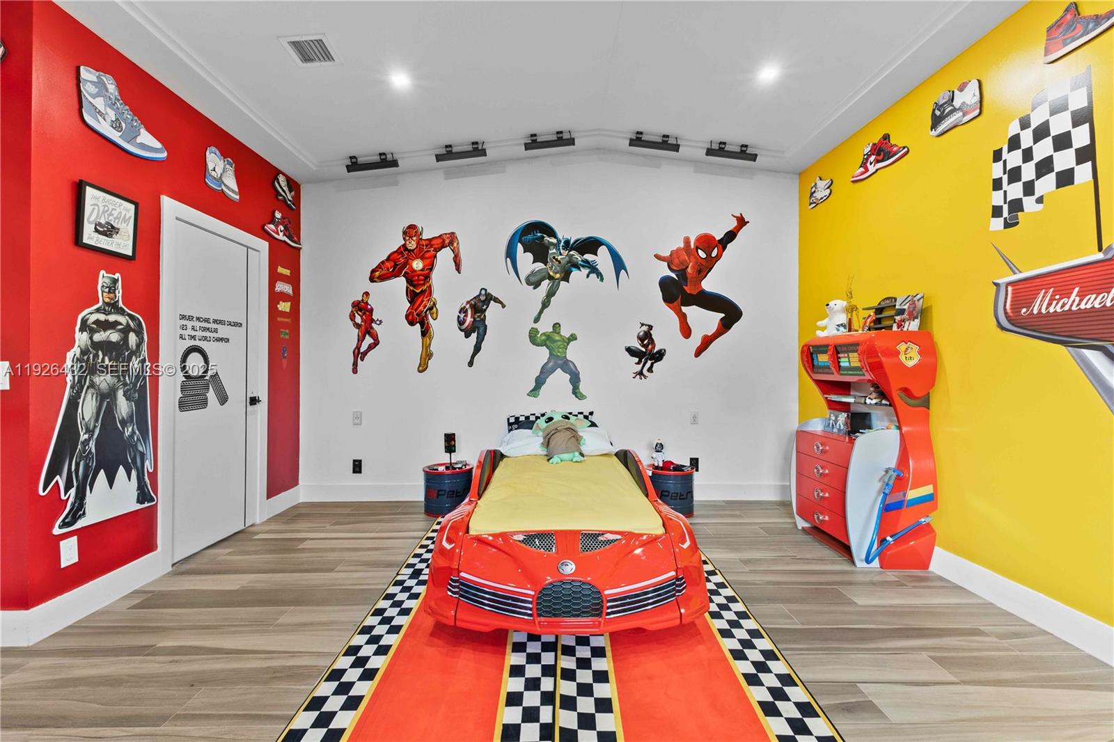 6 55 40 1.02 AC - Residential Lease