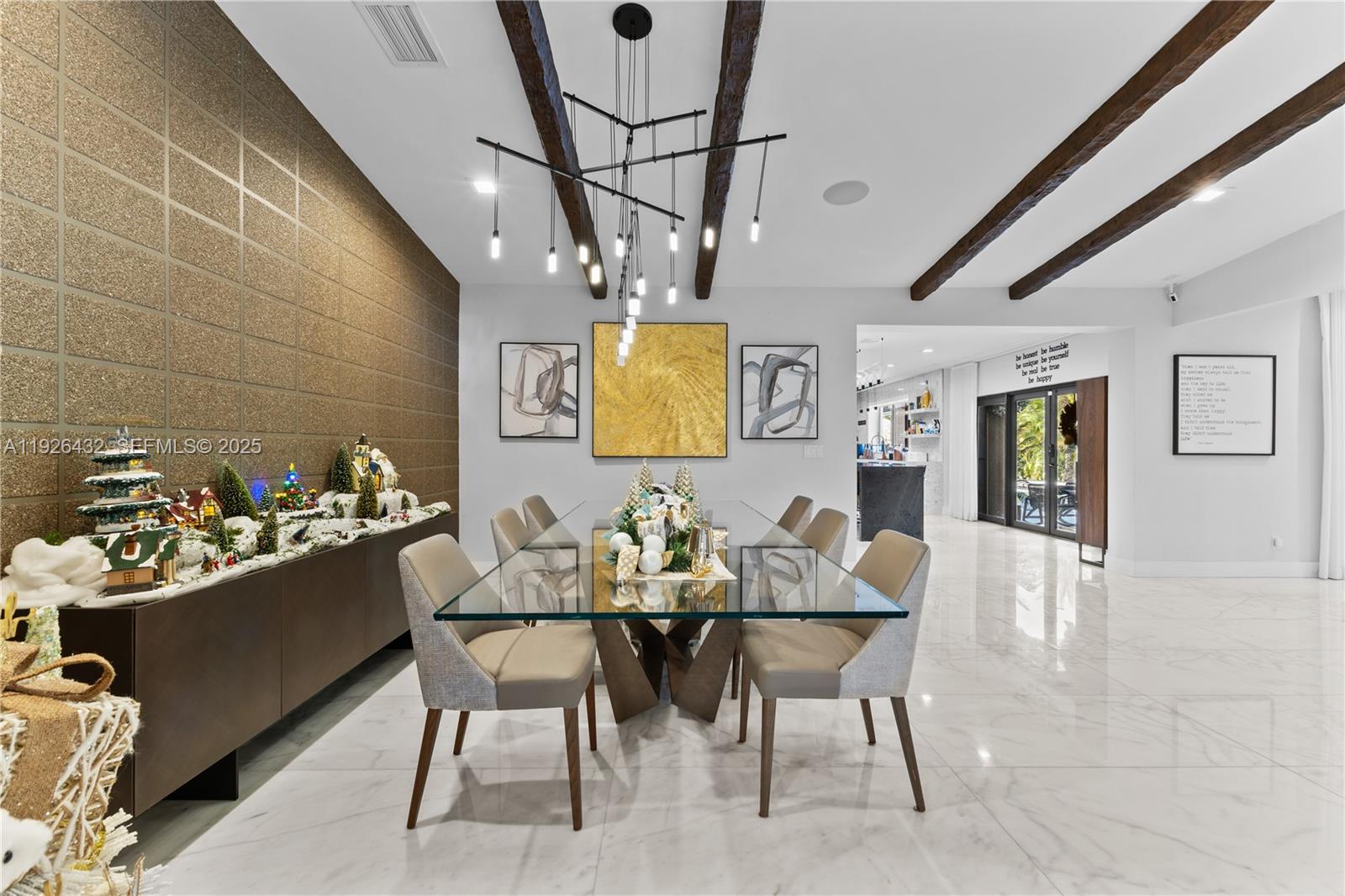 6 55 40 1.02 AC - Residential Lease