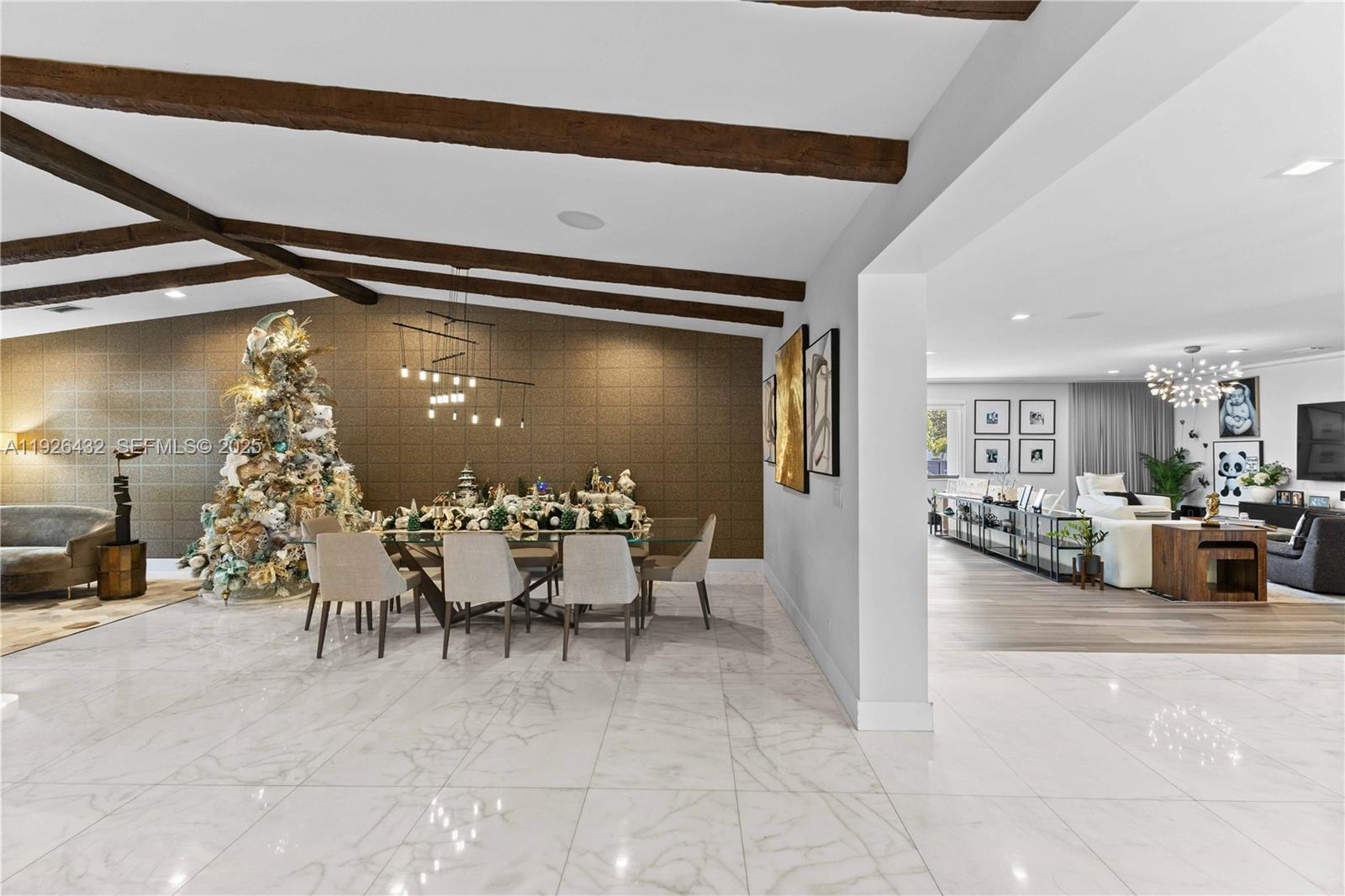 6 55 40 1.02 AC - Residential Lease