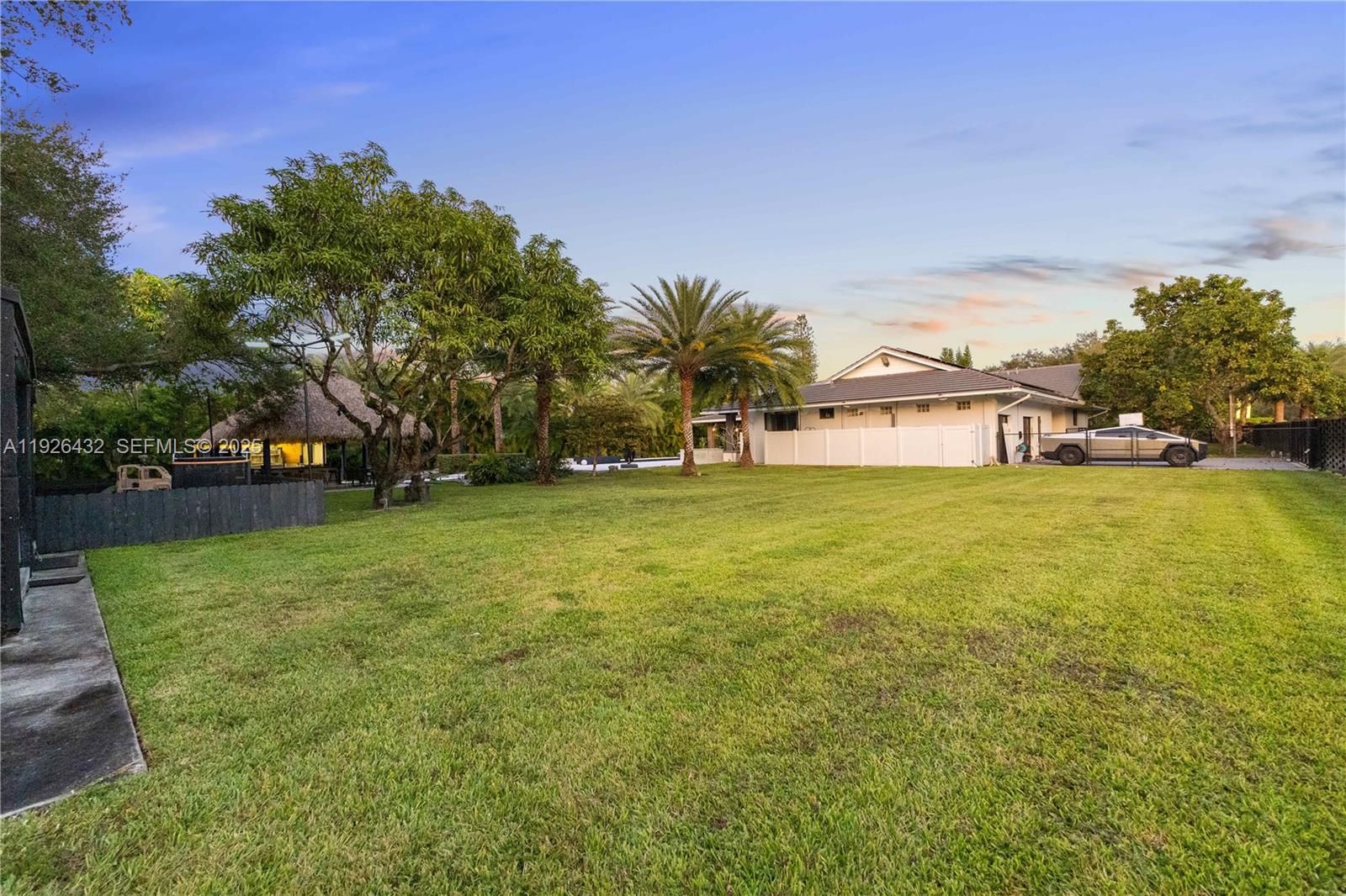 6 55 40 1.02 AC - Residential Lease