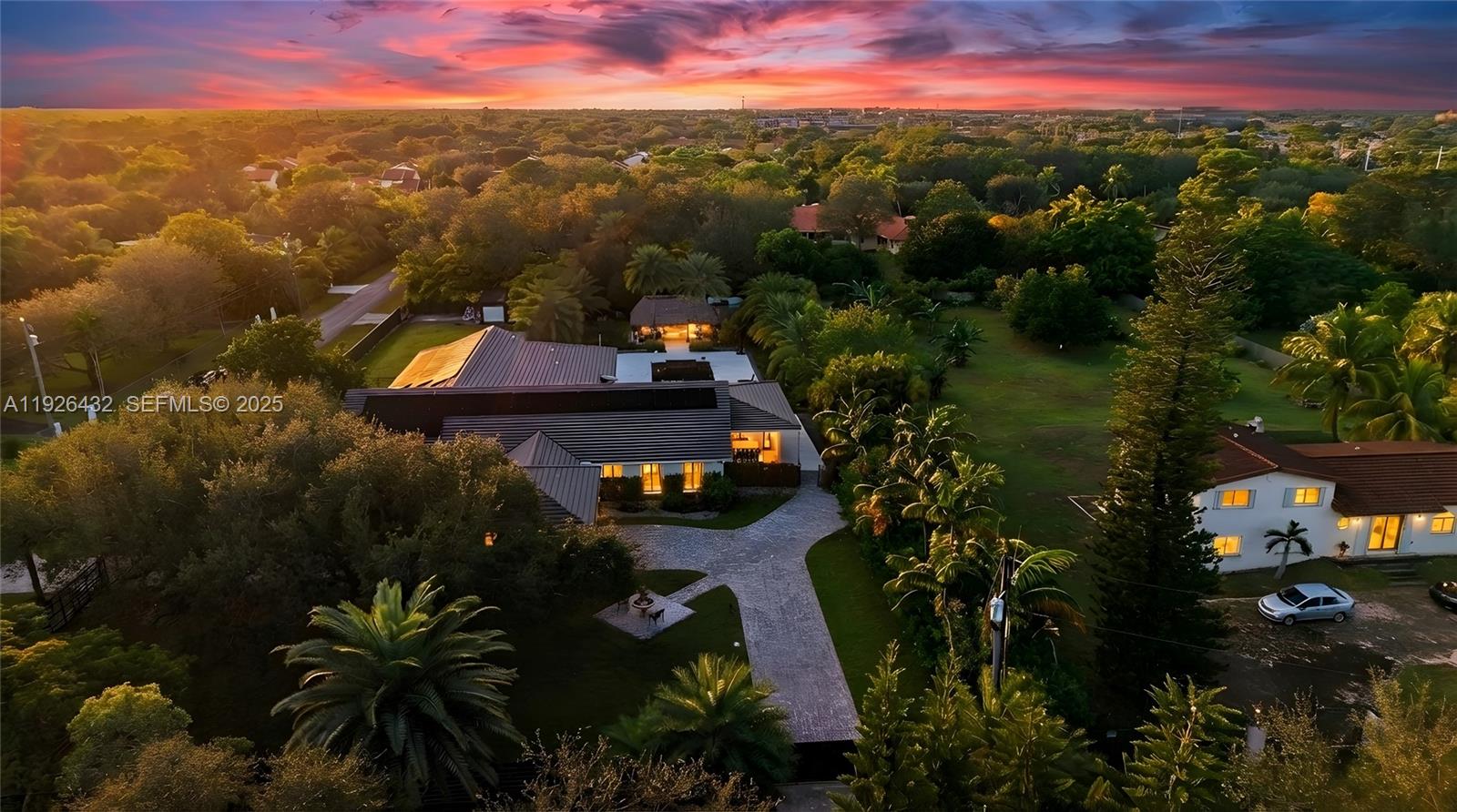 6 55 40 1.02 AC - Residential Lease