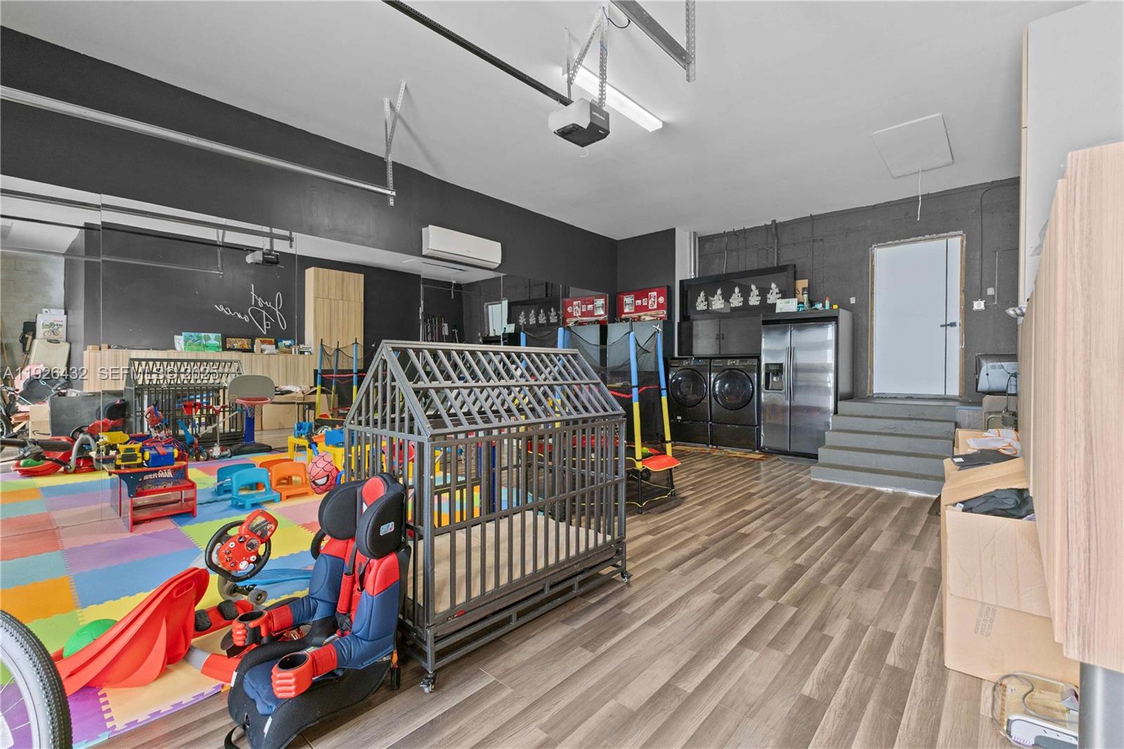 6 55 40 1.02 AC - Residential Lease