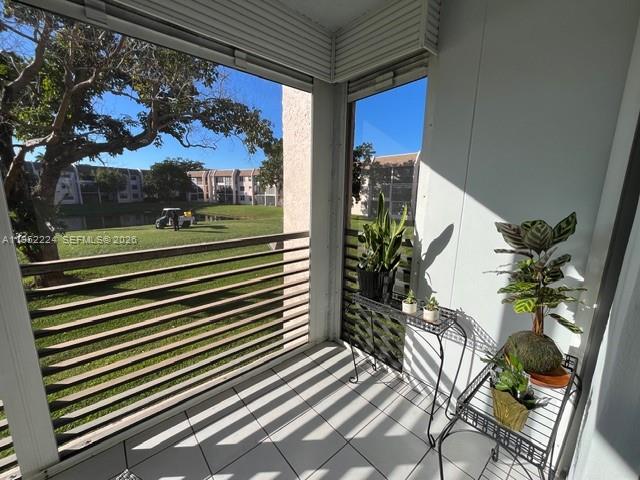 SUNRISE LAKES 161 CONDO - Residential