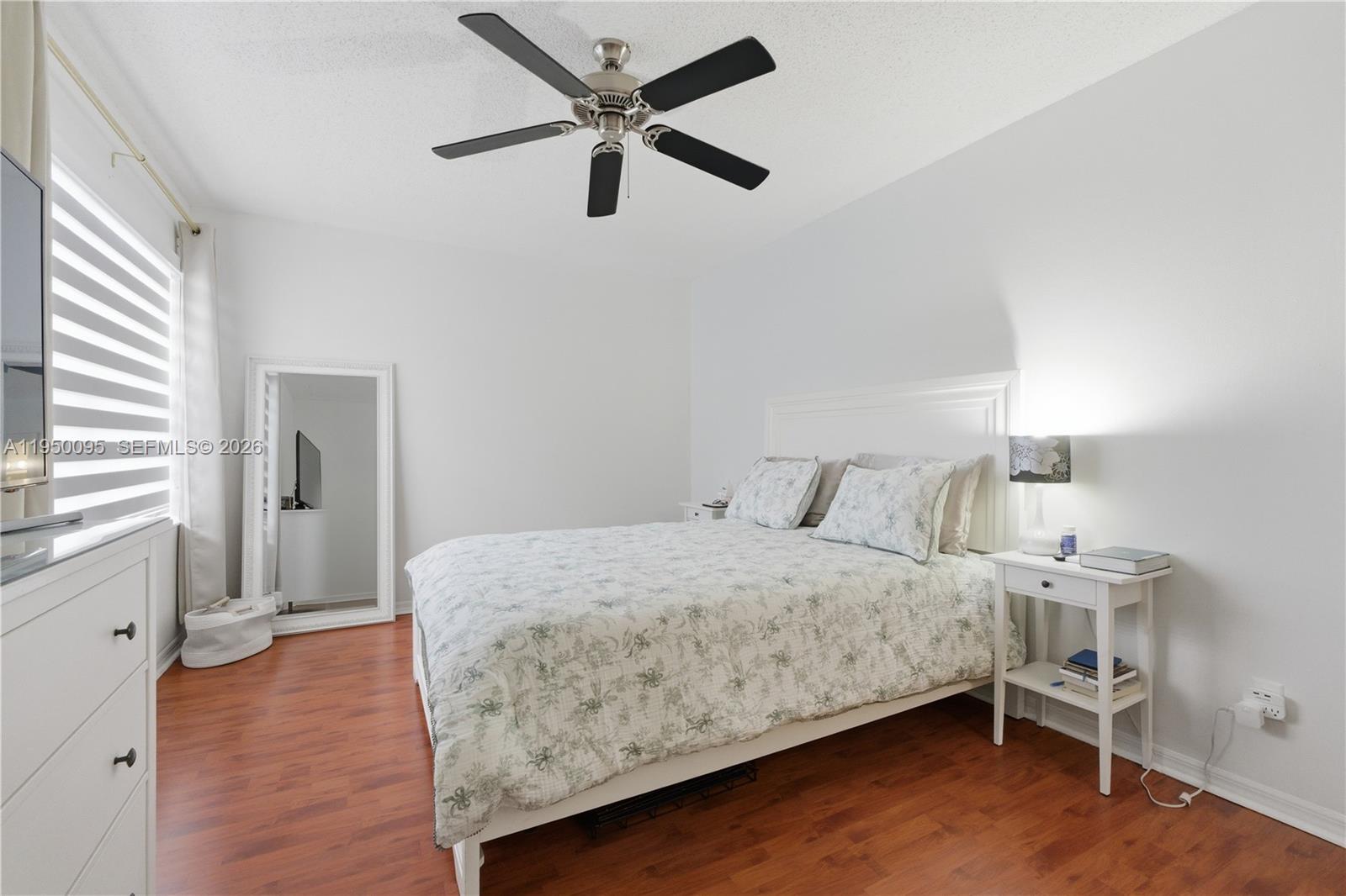 SOMERSET FOUR REPLAT - Residential