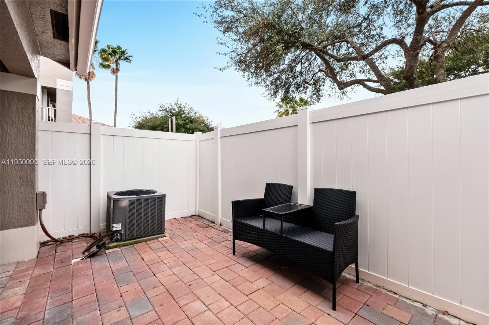 SOMERSET FOUR REPLAT - Residential