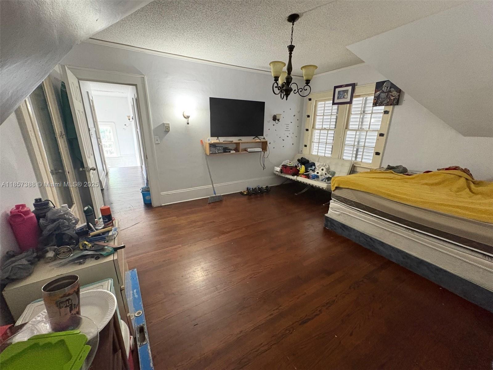 BEACON MANOR - Residential Income