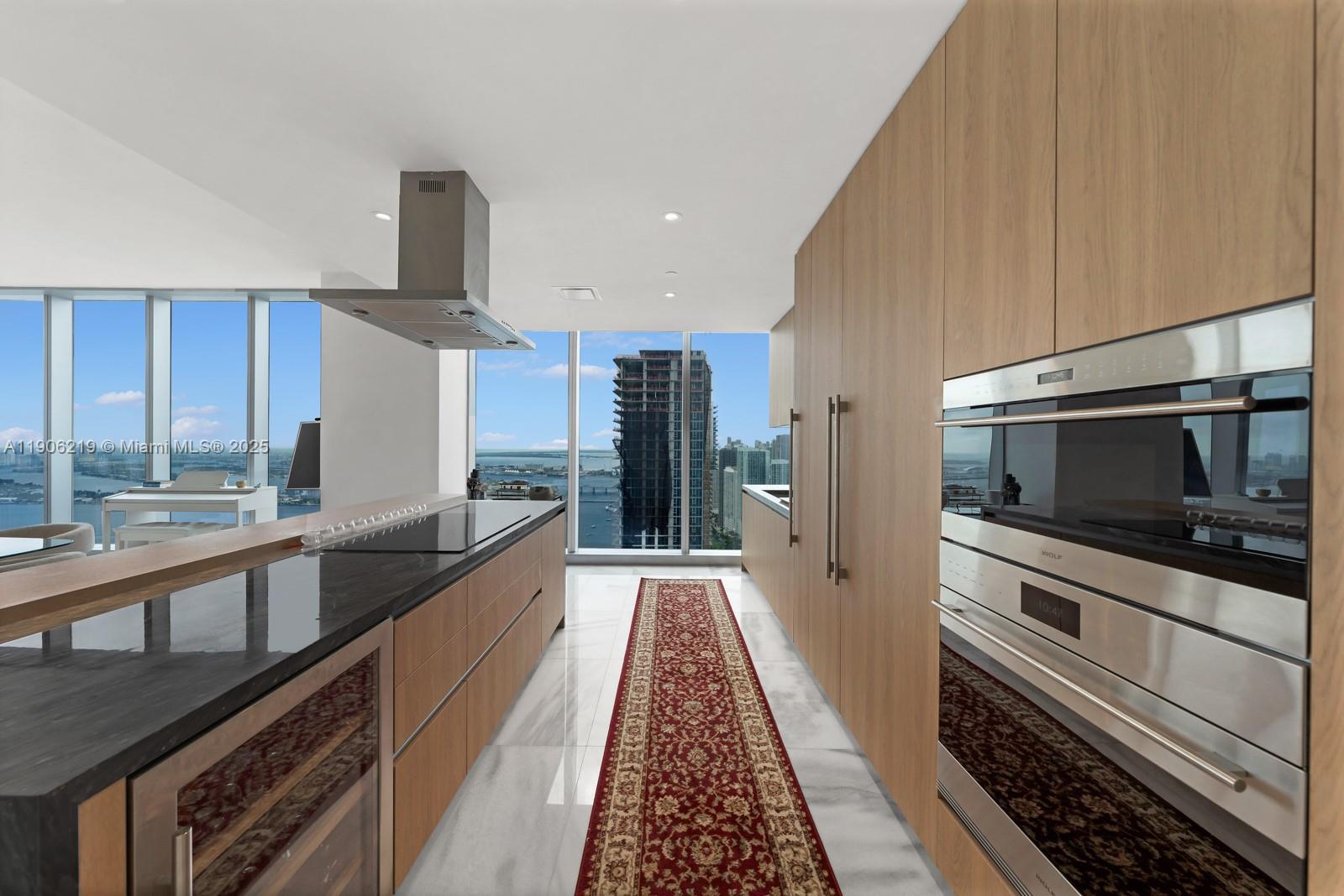 ESCOTTONIA PARK - Residential