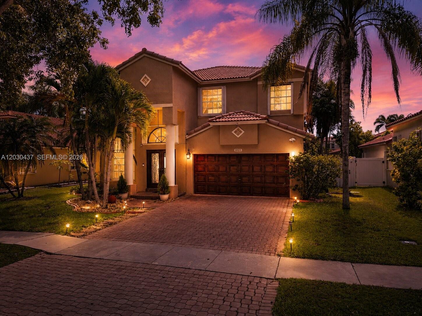1021 NW 185th Ter