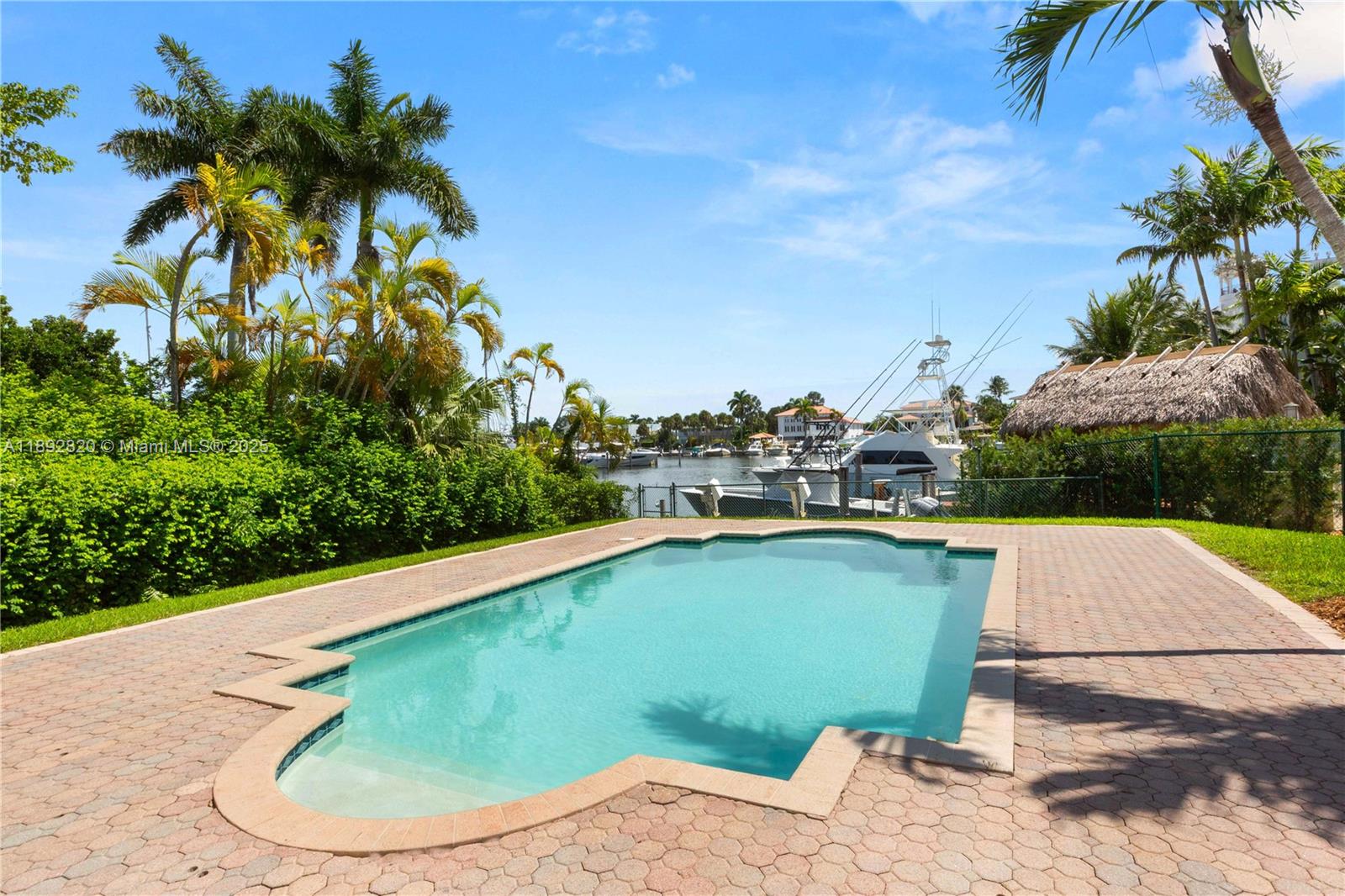 KINGS BAY SUB - Residential Lease
