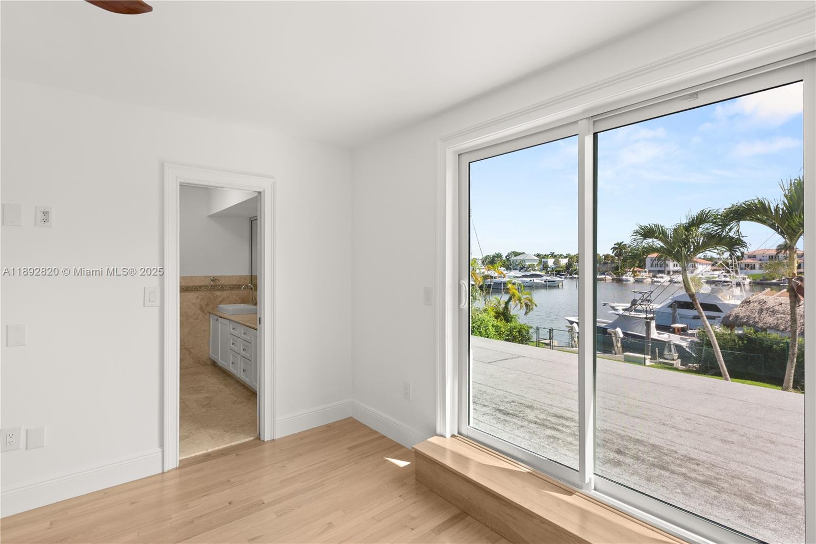 KINGS BAY SUB - Residential Lease