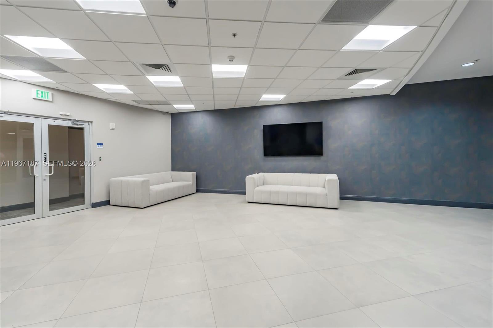 OPERA TOWER CONDO - Residential