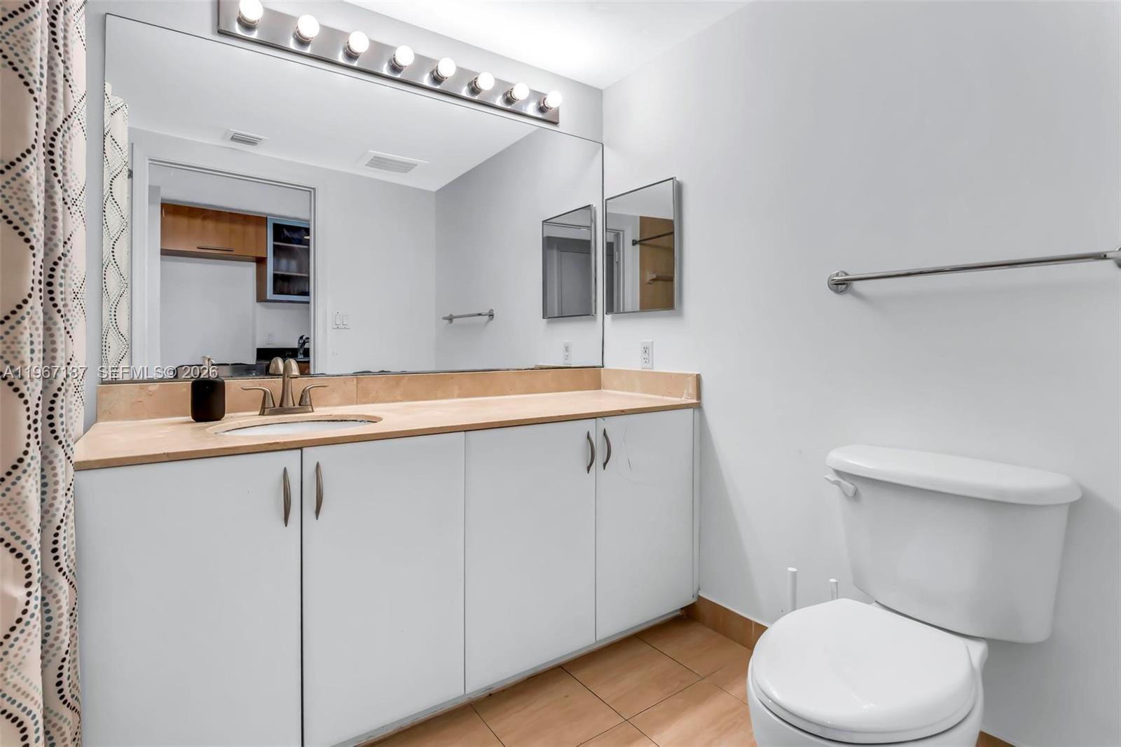 OPERA TOWER CONDO - Residential