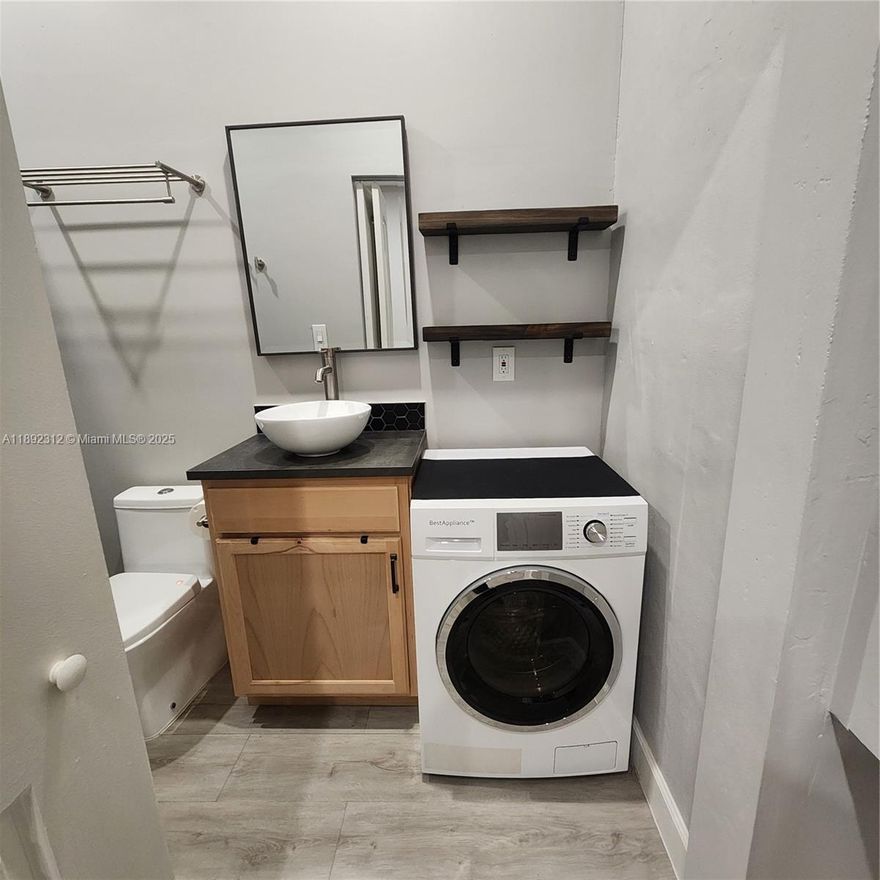 Efficiency for rent in a very quiet neighborhood. Walking distance from Norma Butler Bossard Elementary School and Jorge Mas Canosa Middle School. Unit features private a/c, washer and dryer combo, assigned parking space and private patio space. All utilities included in rent price.