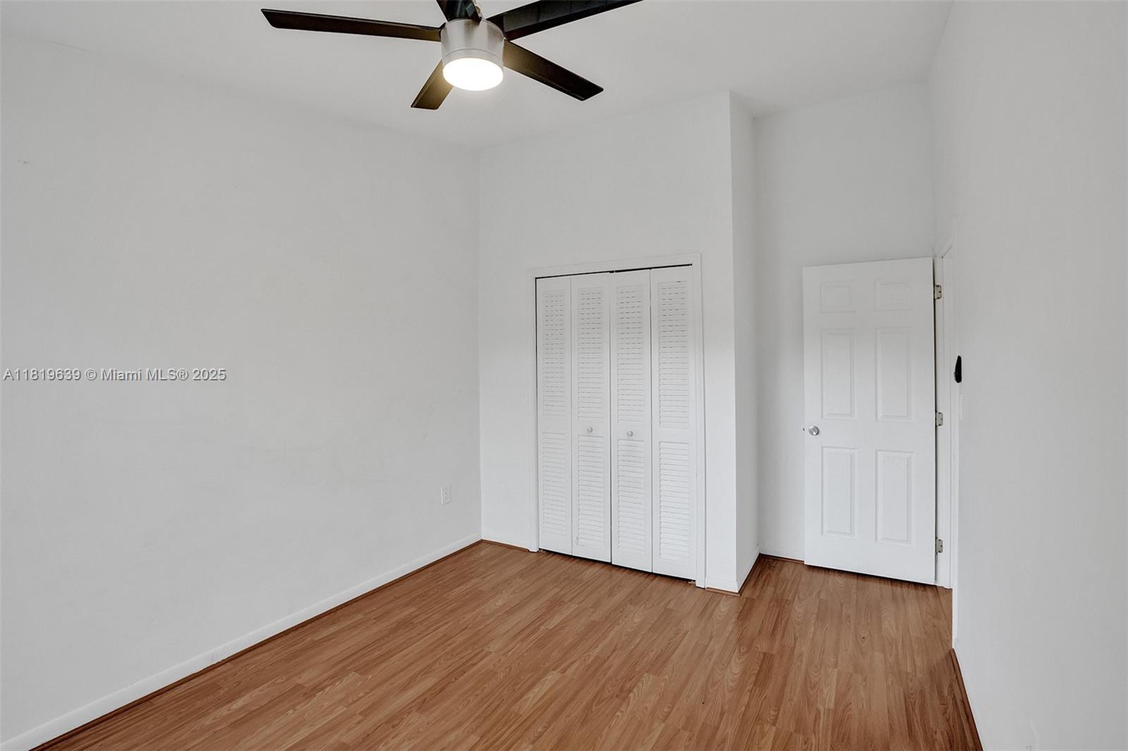 LAKEVIEW TOWNHOMES - Residential Lease