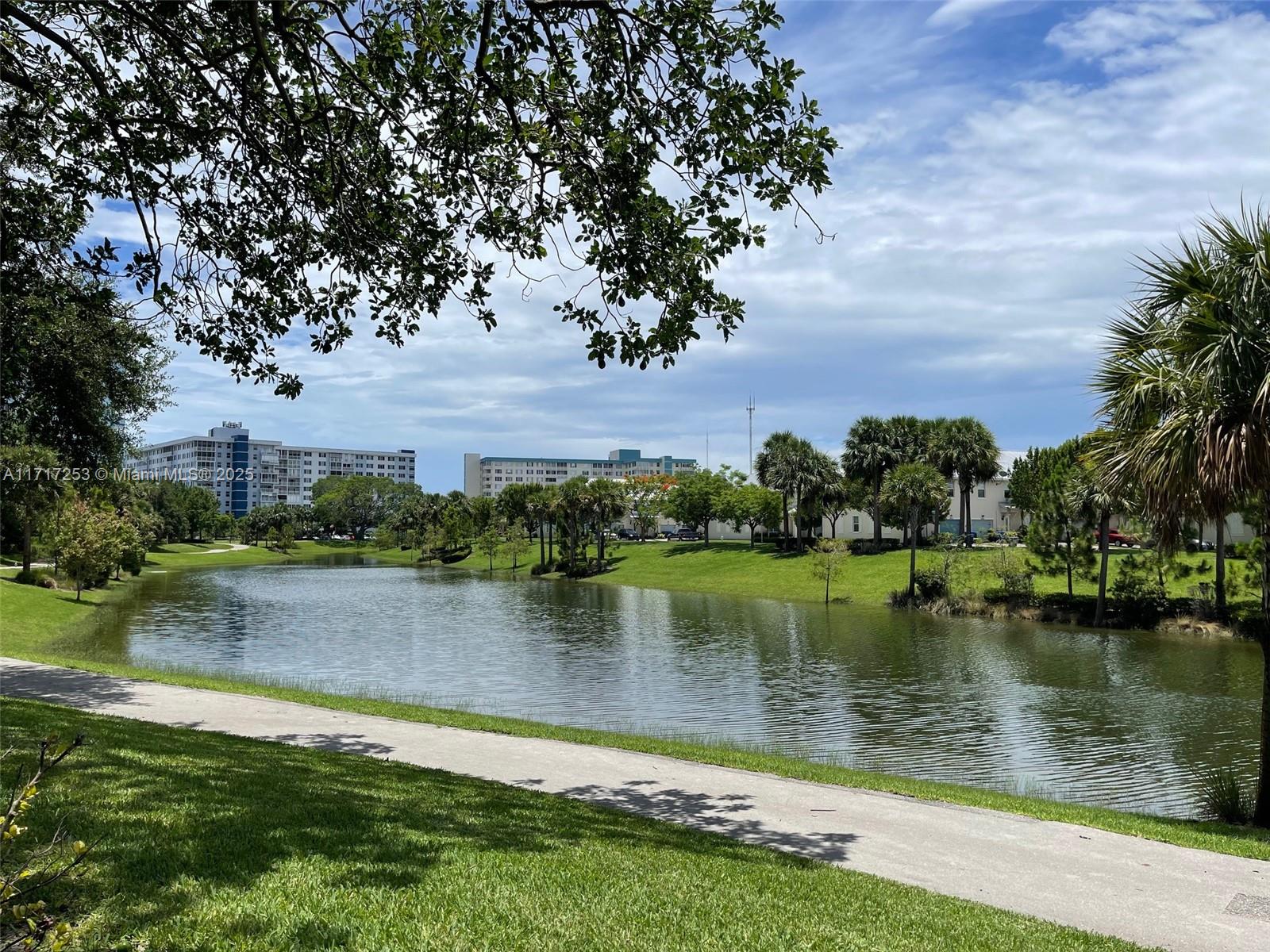 HILLCREST NO 21 CONDO - Residential