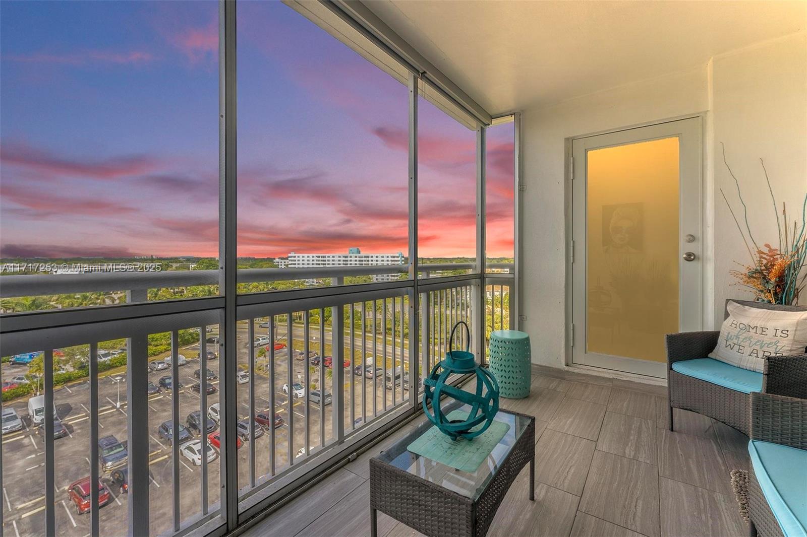 HILLCREST NO 21 CONDO - Residential