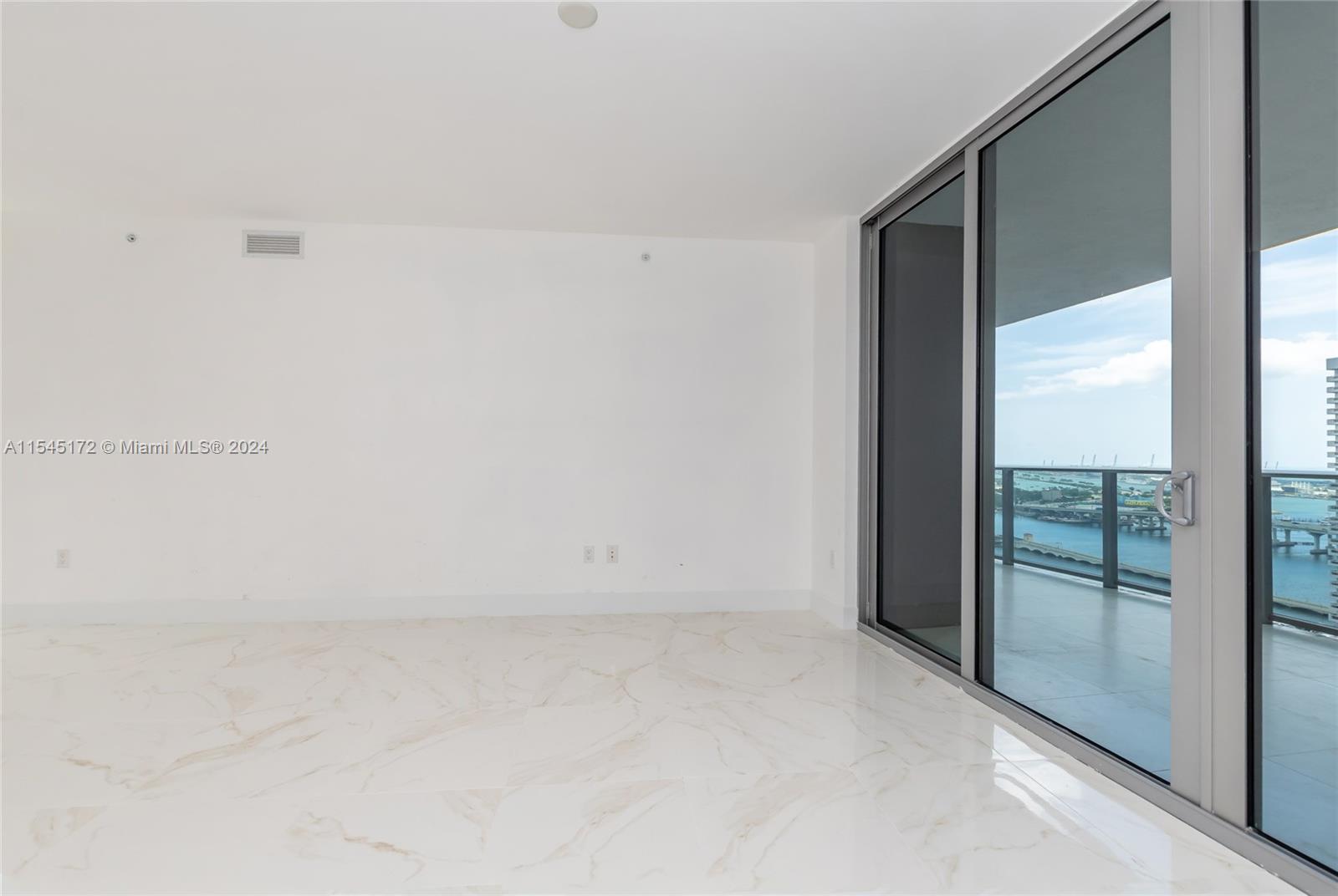 ARIA ON THE BAY CONDO - Residential