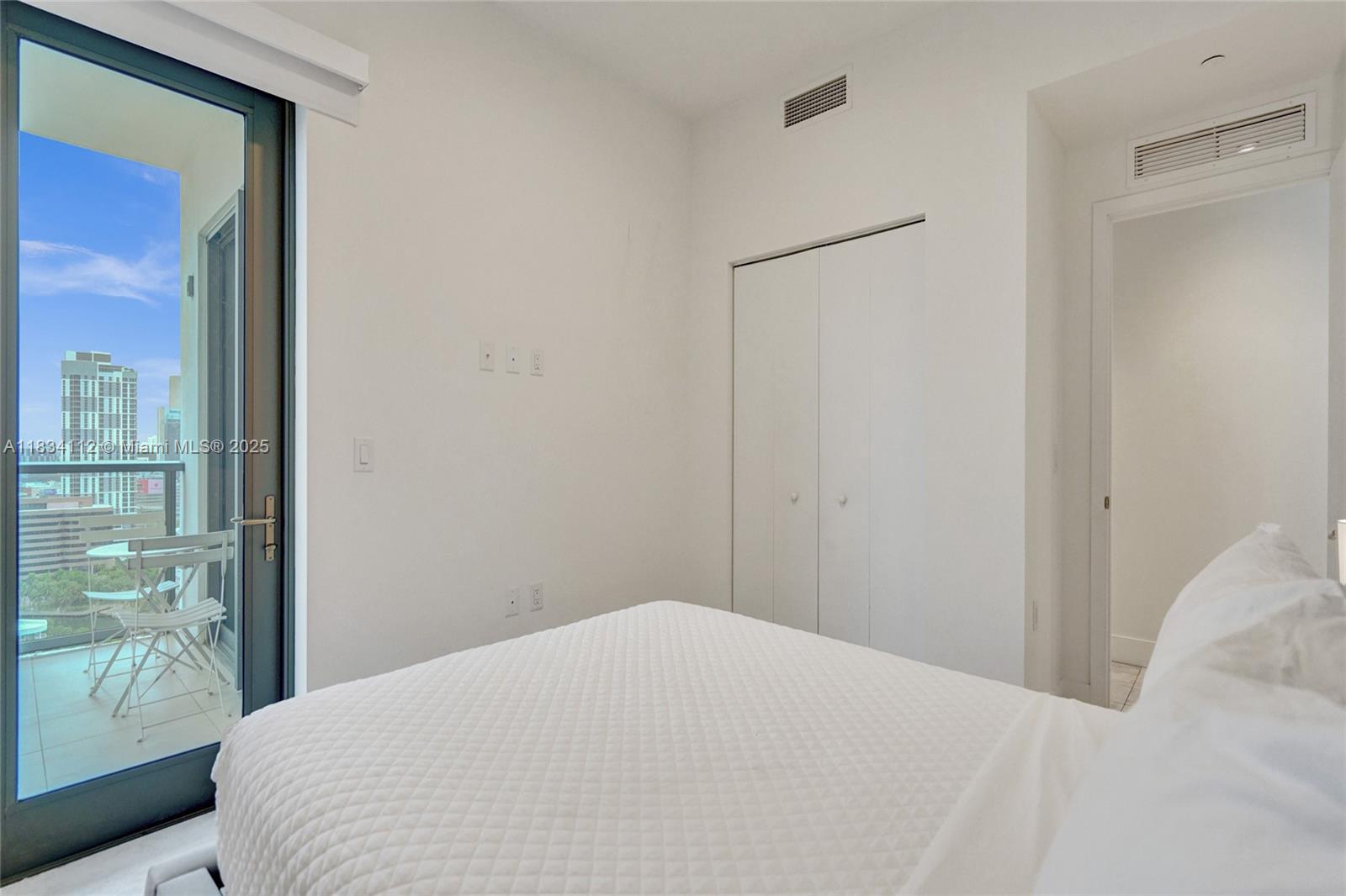 SMART BRICKELL CONDO - Residential
