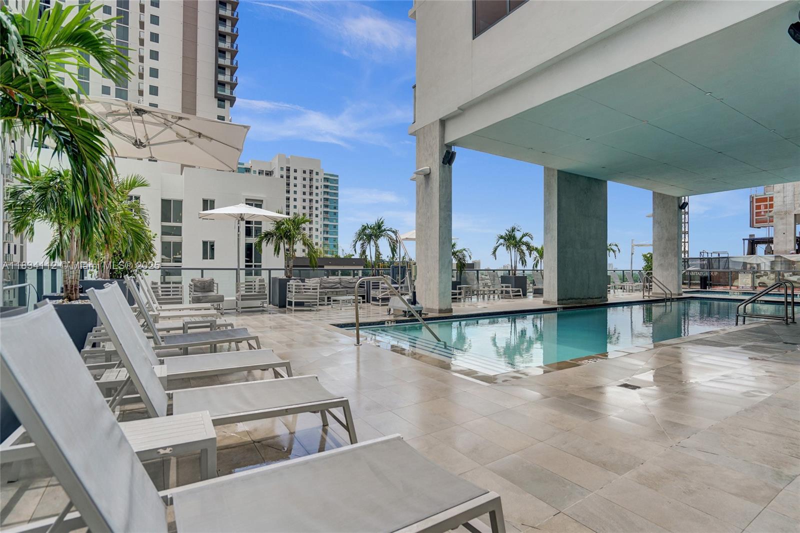 SMART BRICKELL CONDO - Residential