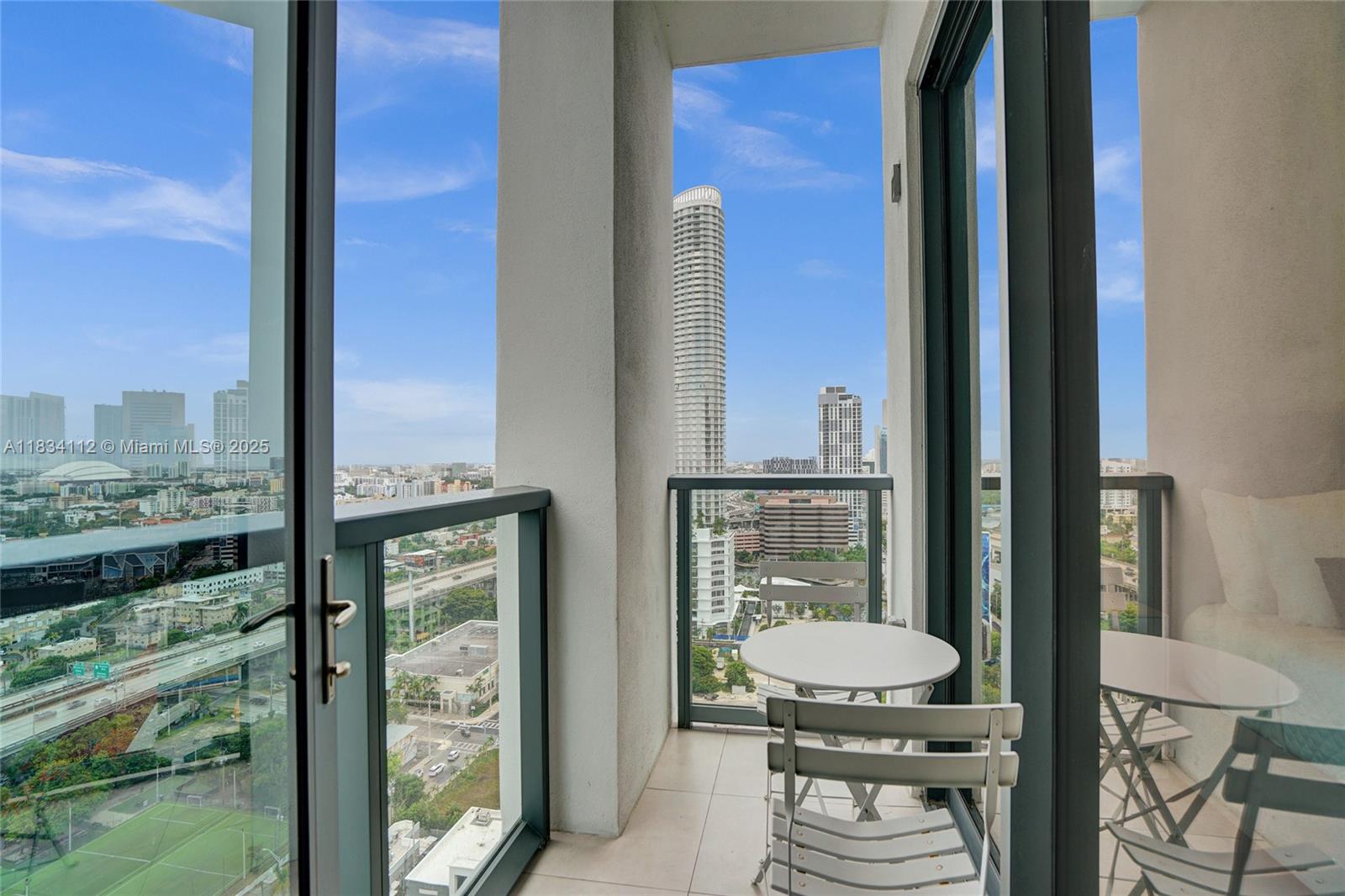 SMART BRICKELL CONDO - Residential